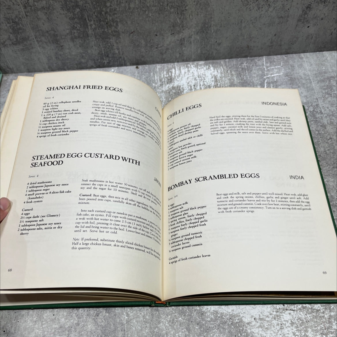 wok cookbook book, by charmaine solomon, 1981 Hardcover image 4