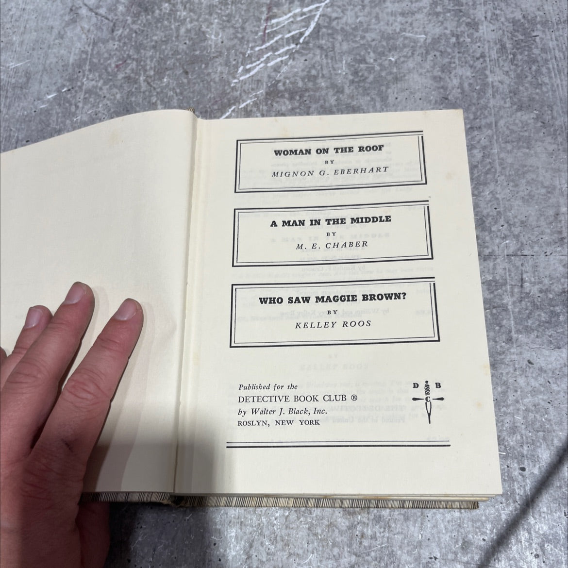 woman on the roof book, by mignon g. eberhart, 1967 Hardcover image 2