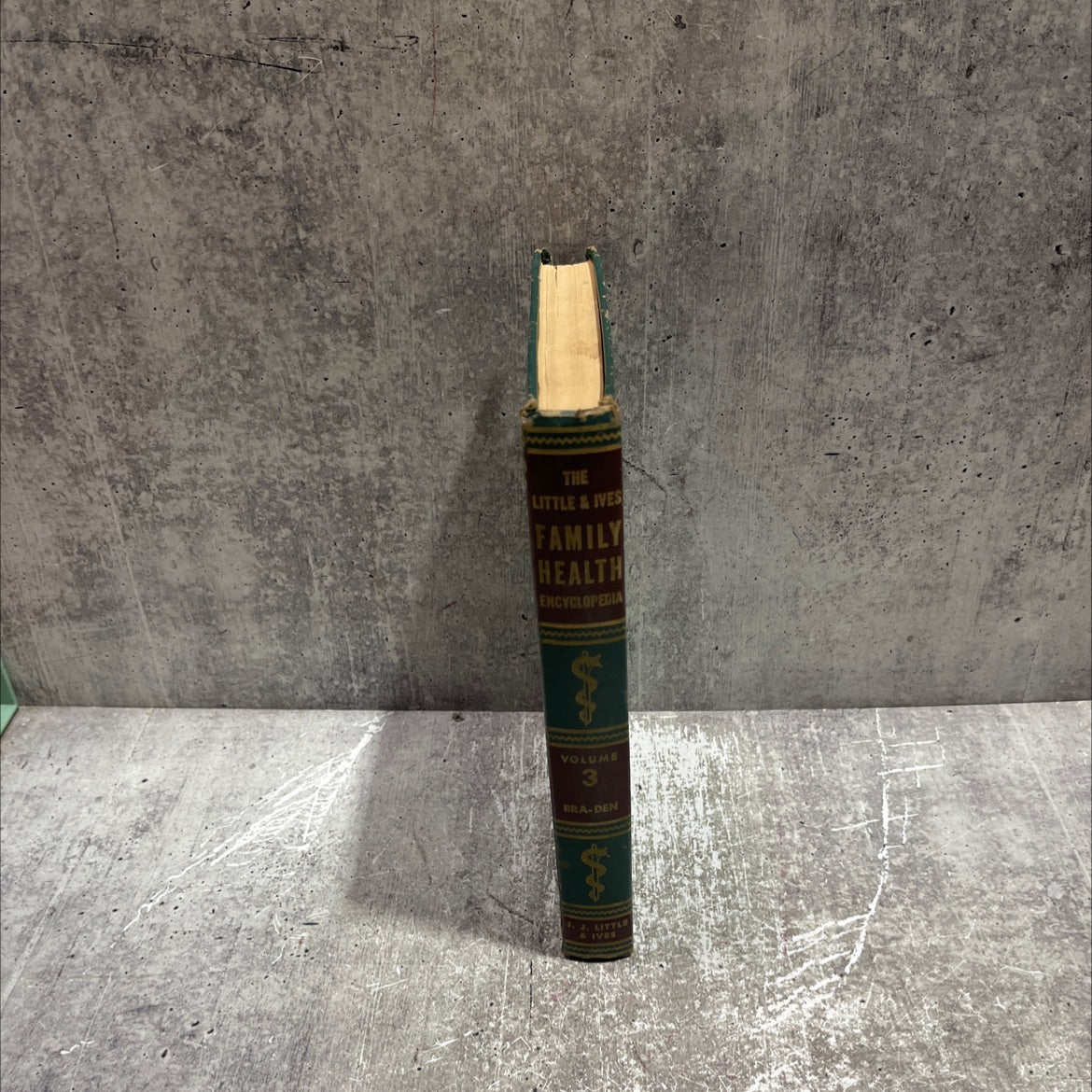 yima you little & ives family health encyclopedia book, by randolph lee clark, jr., russell w. cumley, 1956 Hardcover image 4