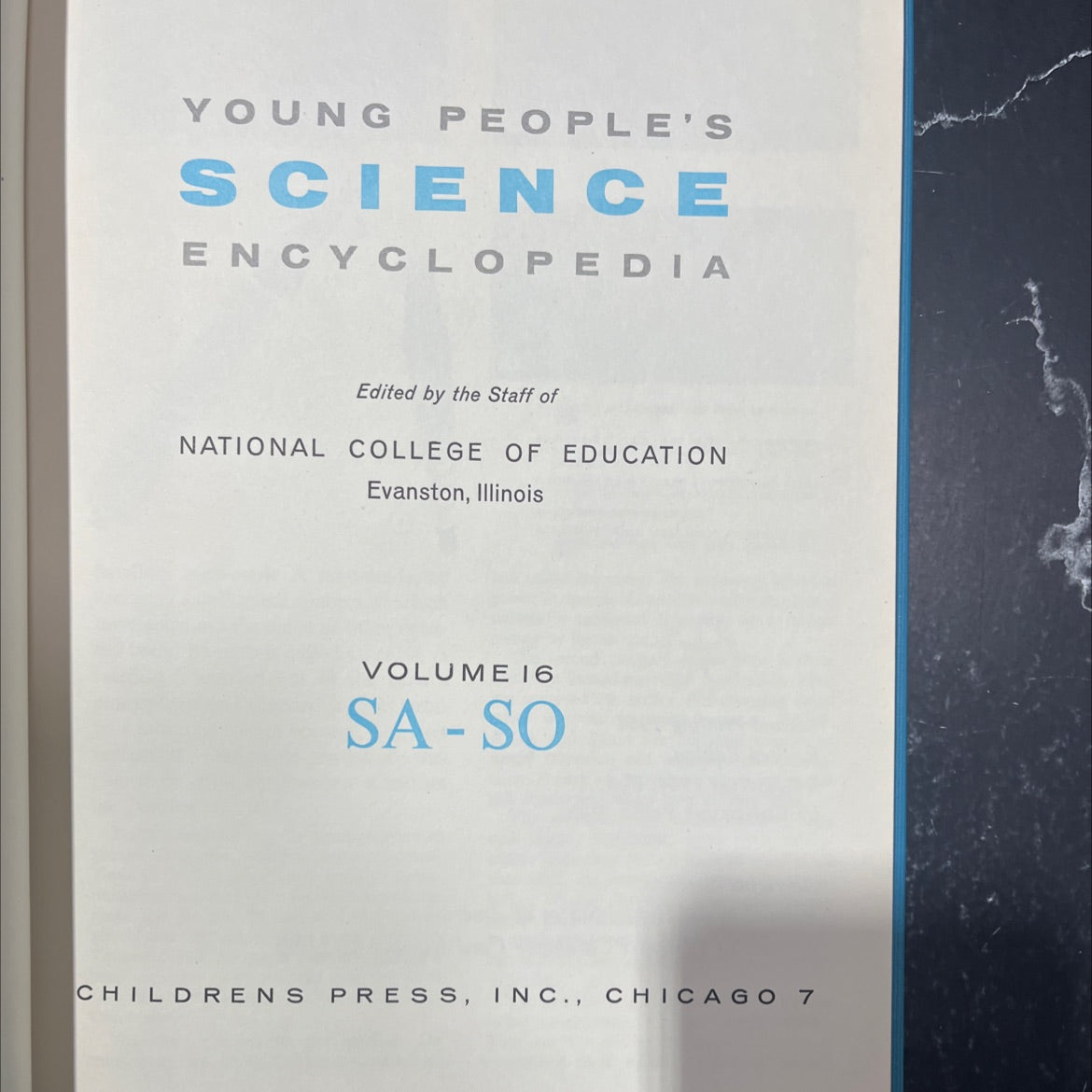 young people's science encyclopedia book, by staff of national college of education, 1964 Hardcover image 2