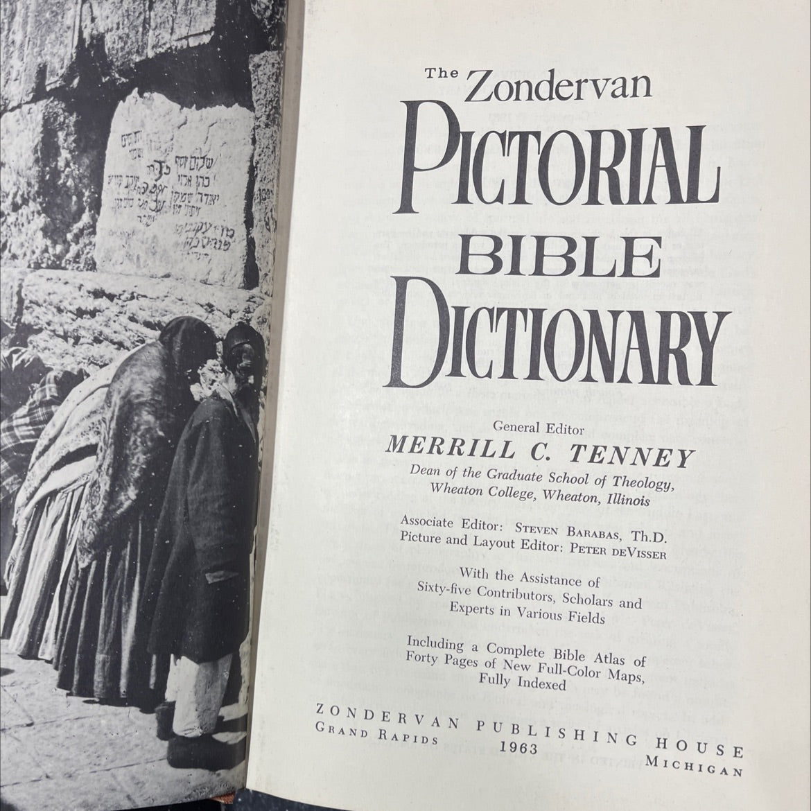 zondervan pictorial bible dictionary book, by merrill c. tenney, 1964 Hardcover image 2
