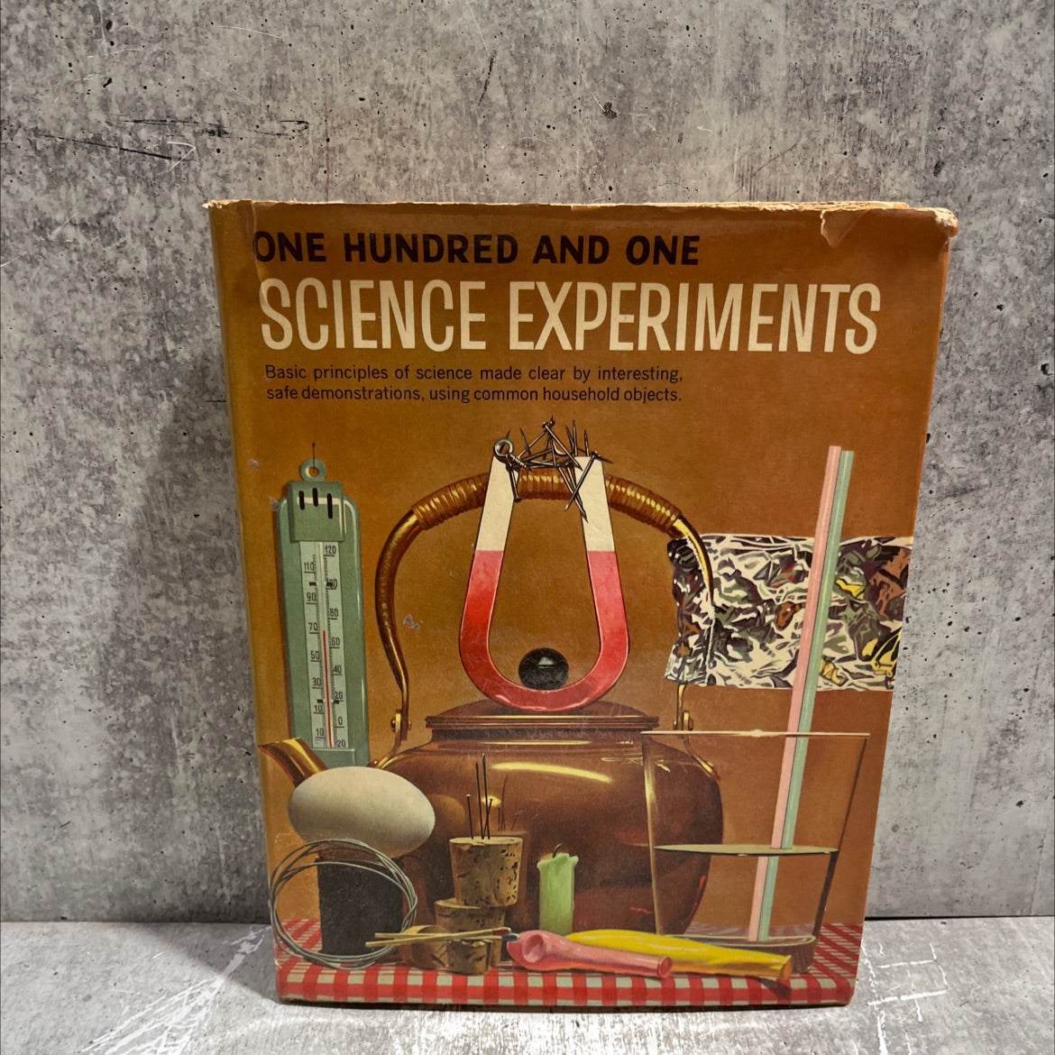 101 science experiments book, by Illa Podendorf, 1962 Hardcover image 1