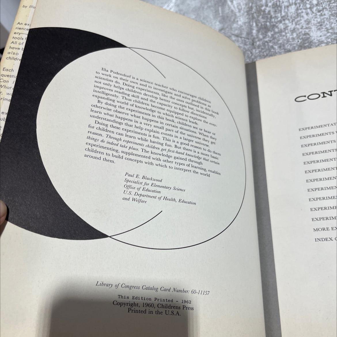 101 science experiments book, by Illa Podendorf, 1962 Hardcover image 3