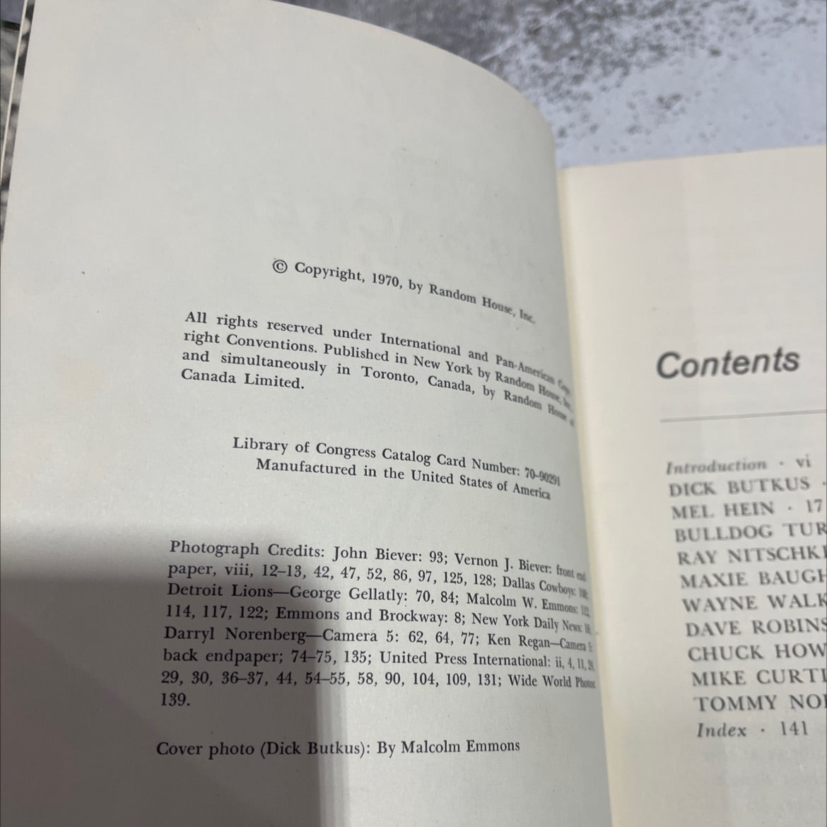 89 great linebackers of the nfl book, by richard kaplan, 1970 Hardcover image 3