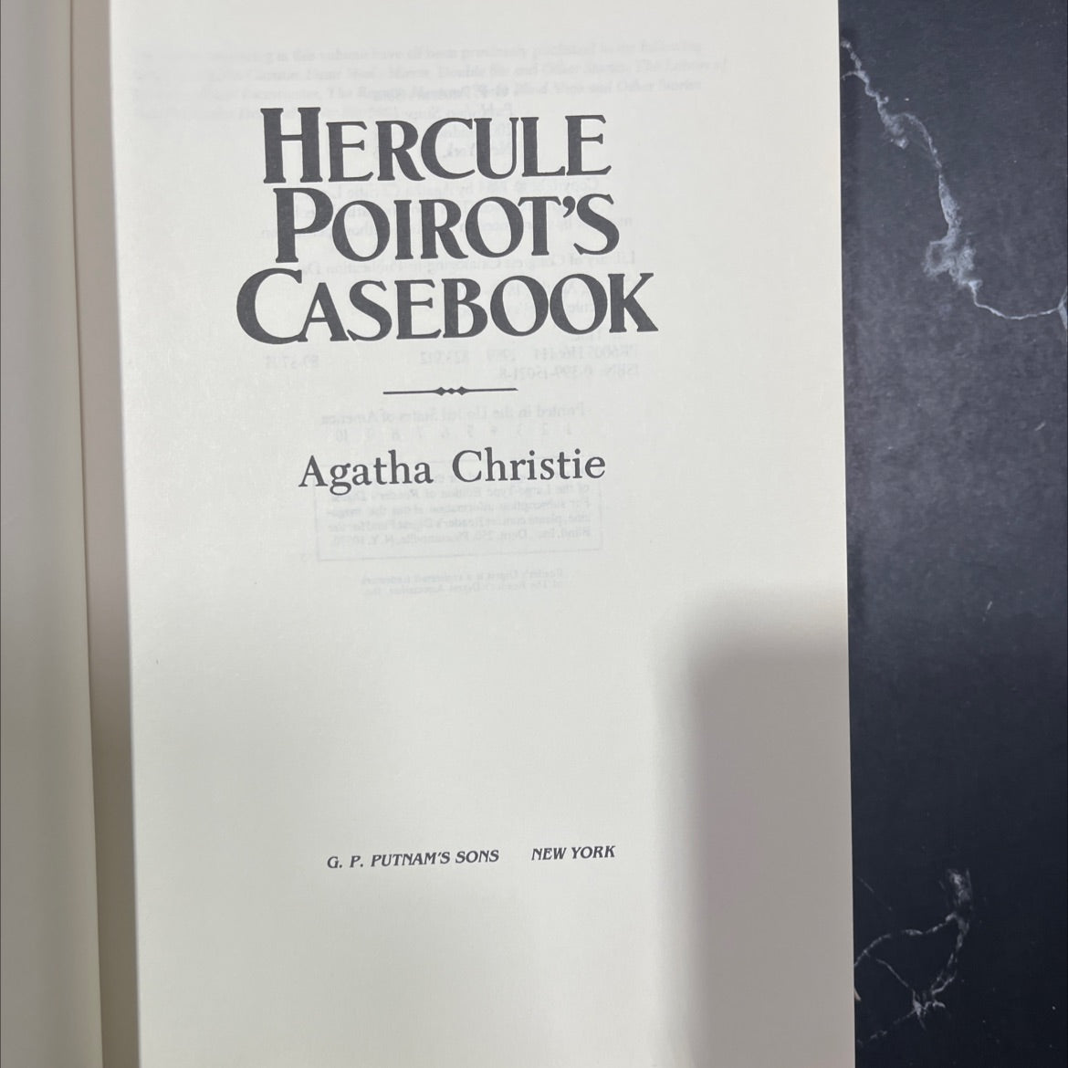 Hercule poirot's casebook book, by Agatha Christie, 1984 Hardcover image 2
