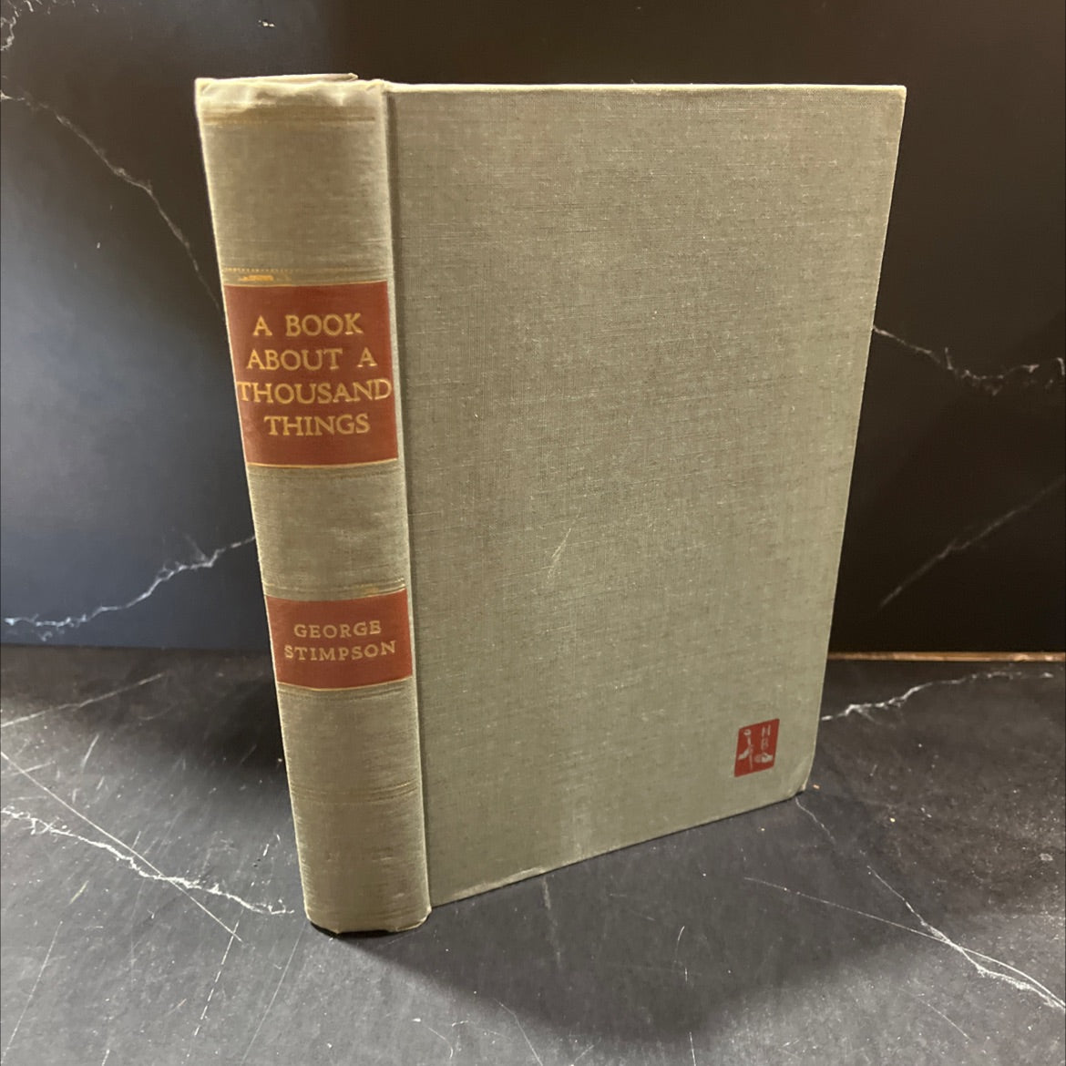 a book about a thousand things book, by george stimpson, 1946 Hardcover image 1