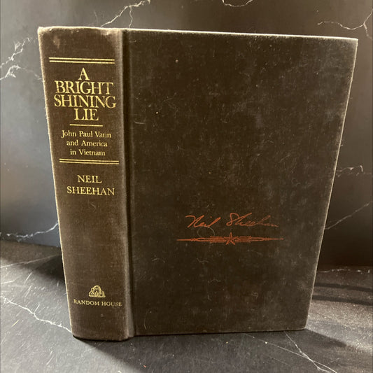 a bright shining lie john paul vann and america in vietnam book, by neil sheehan, 1988 Hardcover image 1