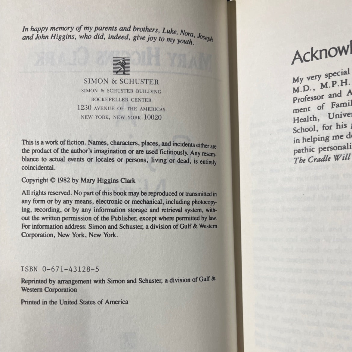 a cry in the night book, by mary higgins clark, 1982 Hardcover image 3