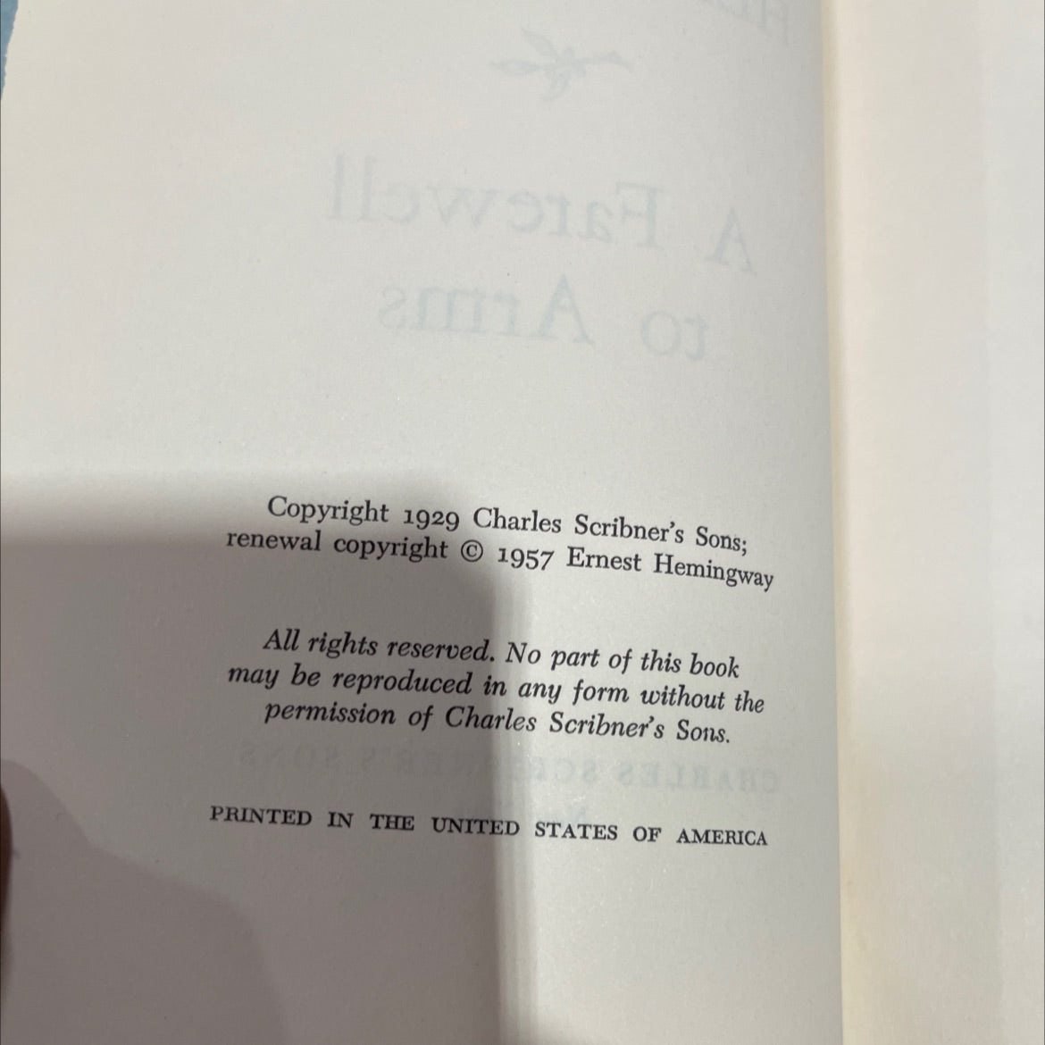 a farewell to arms book, by ernest hemingway, 1957 Hardcover image 3