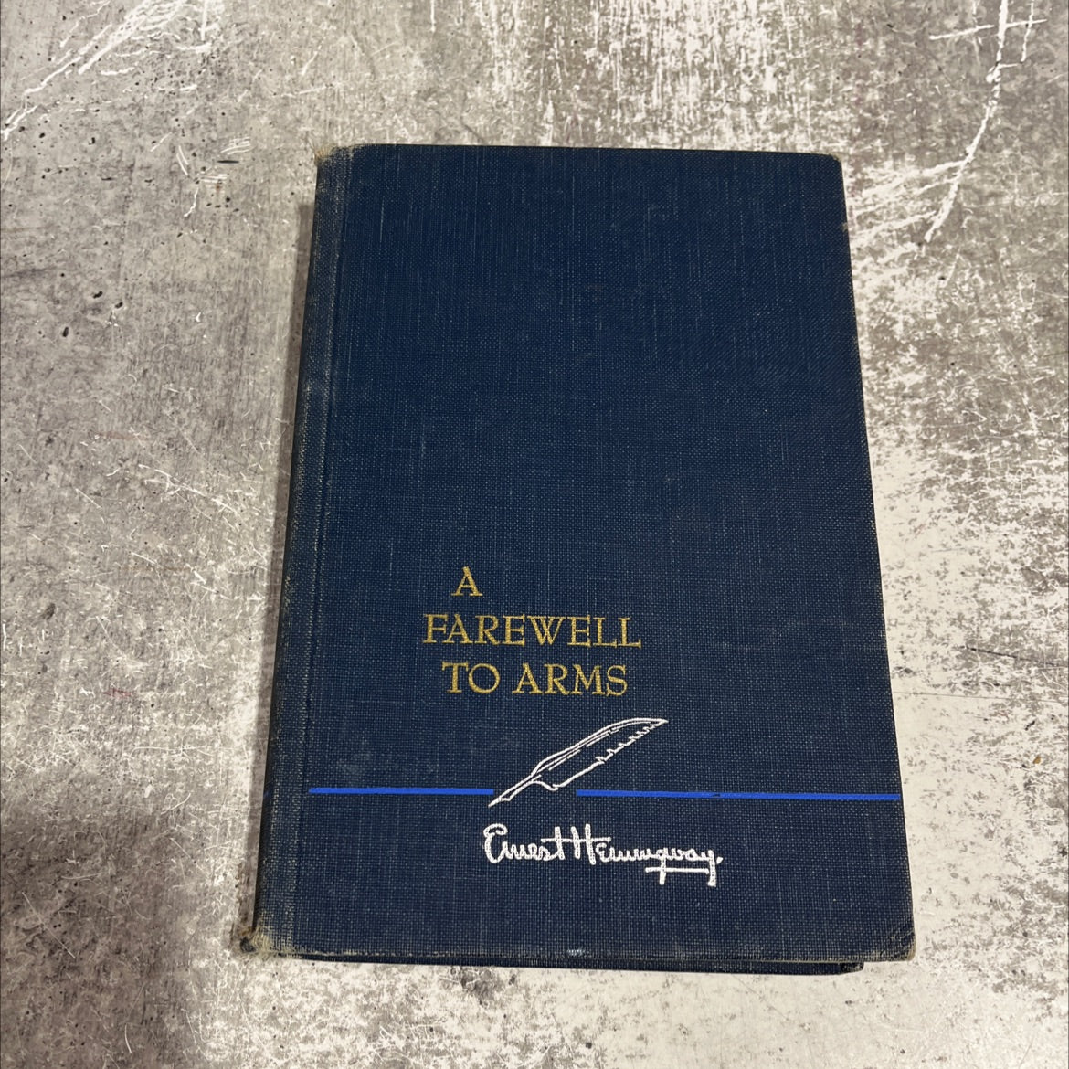 a farewell to arms book, by ernest hemingway, 1957 Hardcover image 1