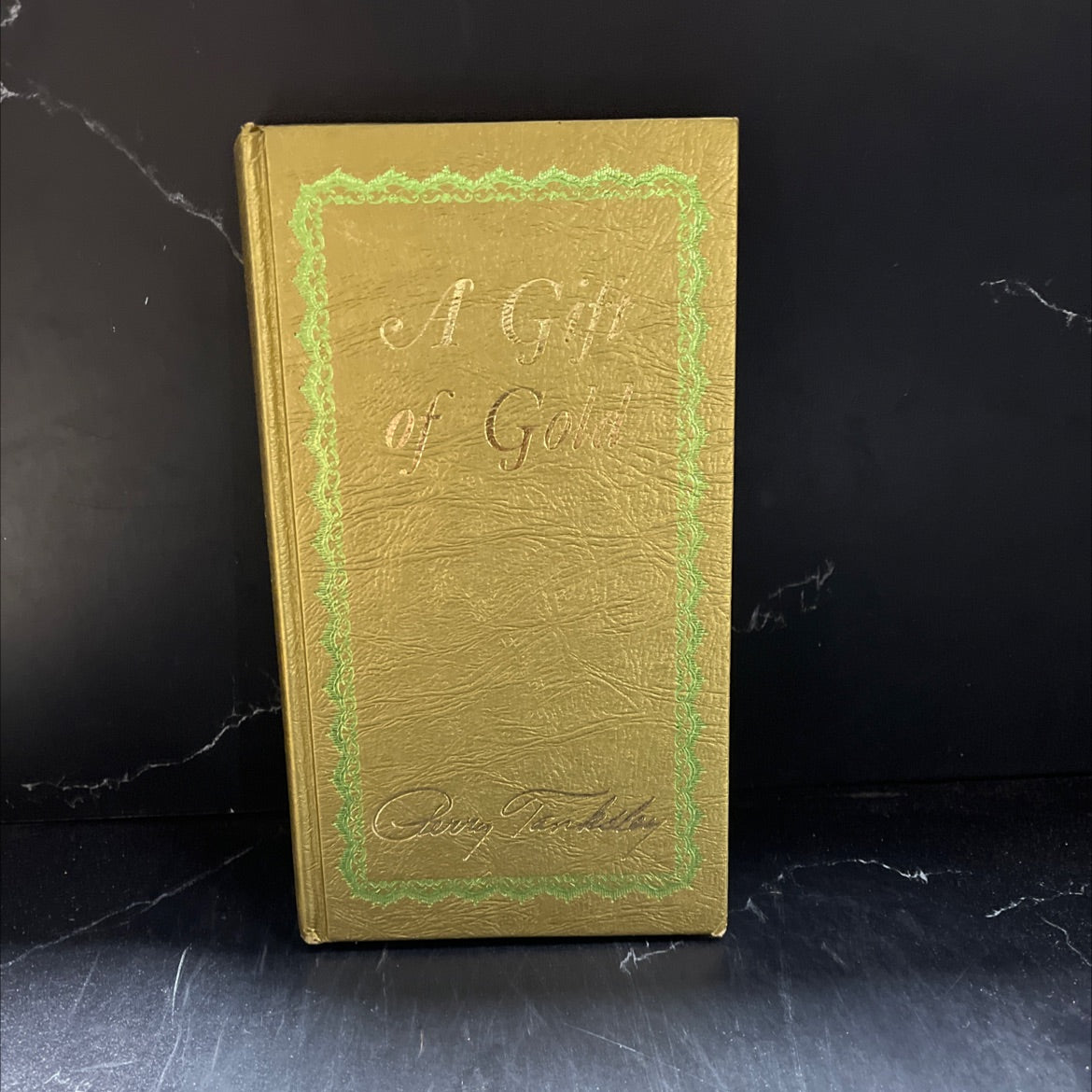 a gift of gold a treasury of wealth for someone very precious book, by perry tanksley, 1969 Hardcover image 1