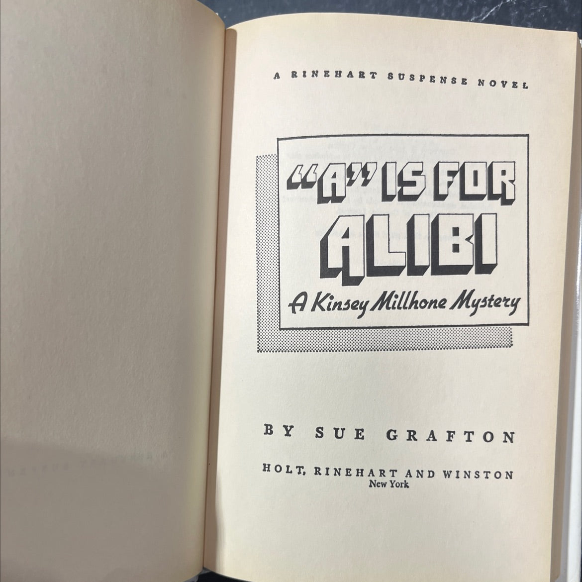 a is for alibi book, by sue grafton, 1982 Hardcover image 2