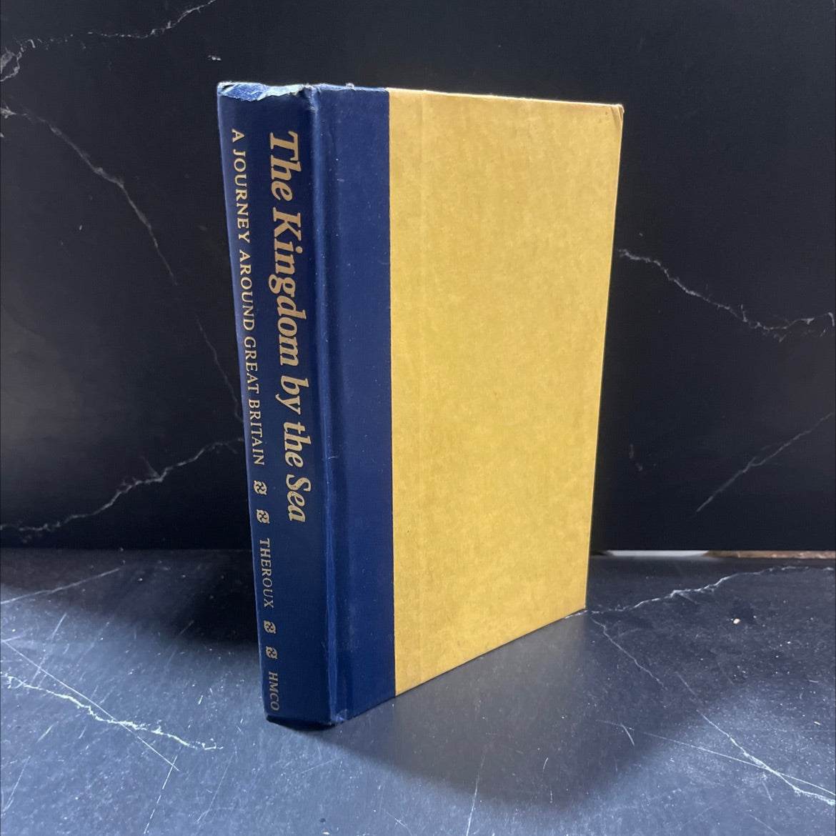 a journey around great britain book, by paul theroux, 1983 Hardcover image 1