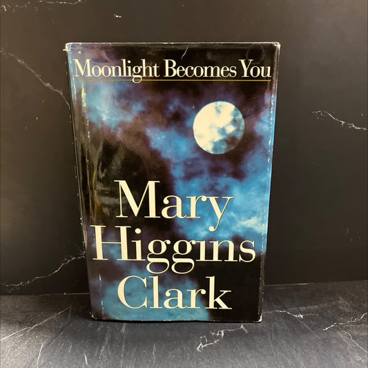 a moonlight becomes you book, by Mary Higgins Clark, 1996 Hardcover image 1