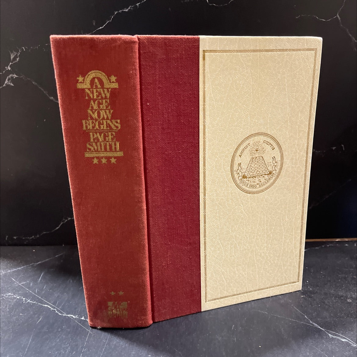a new age now begins book, by Page Smith, 1976 Hardcover image 1