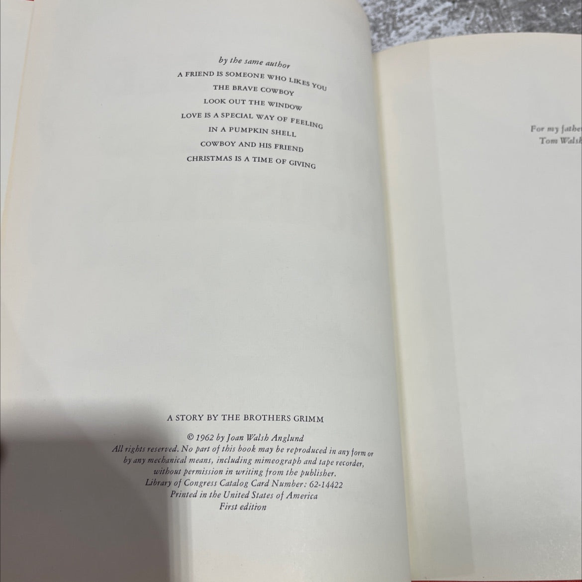 a tale of hansel and gretel nibble nibble mousekin book, by joan walsh anglund, 1962 Hardcover image 3