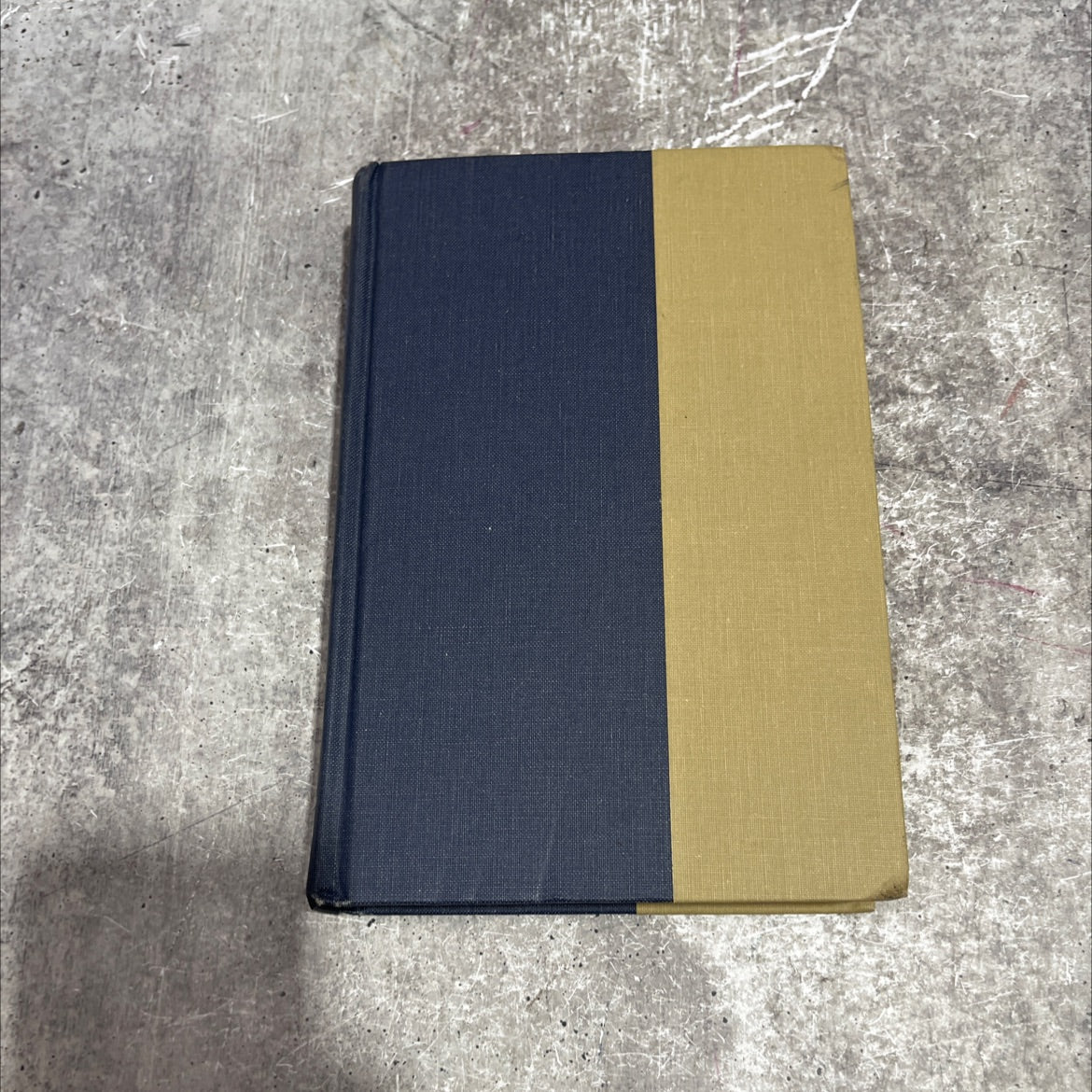 a tale of two cities book, by charles dickens, 1970 Hardcover image 1