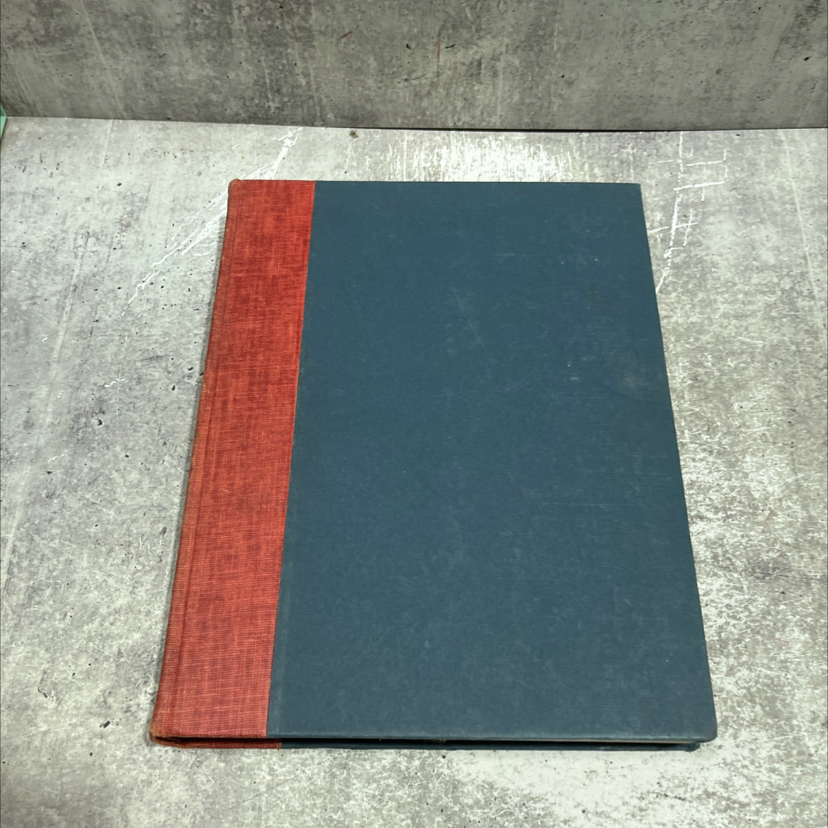 a treasury of gilbert & sullivan the words and the music of one hundred and two songs from eleven operettas book, by image 1