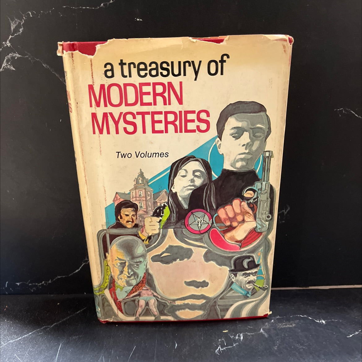 a treasury of modern mysteries book, by agatha christie, joyce carol oates, george fox, harry kemelman, bill pronzini, image 1