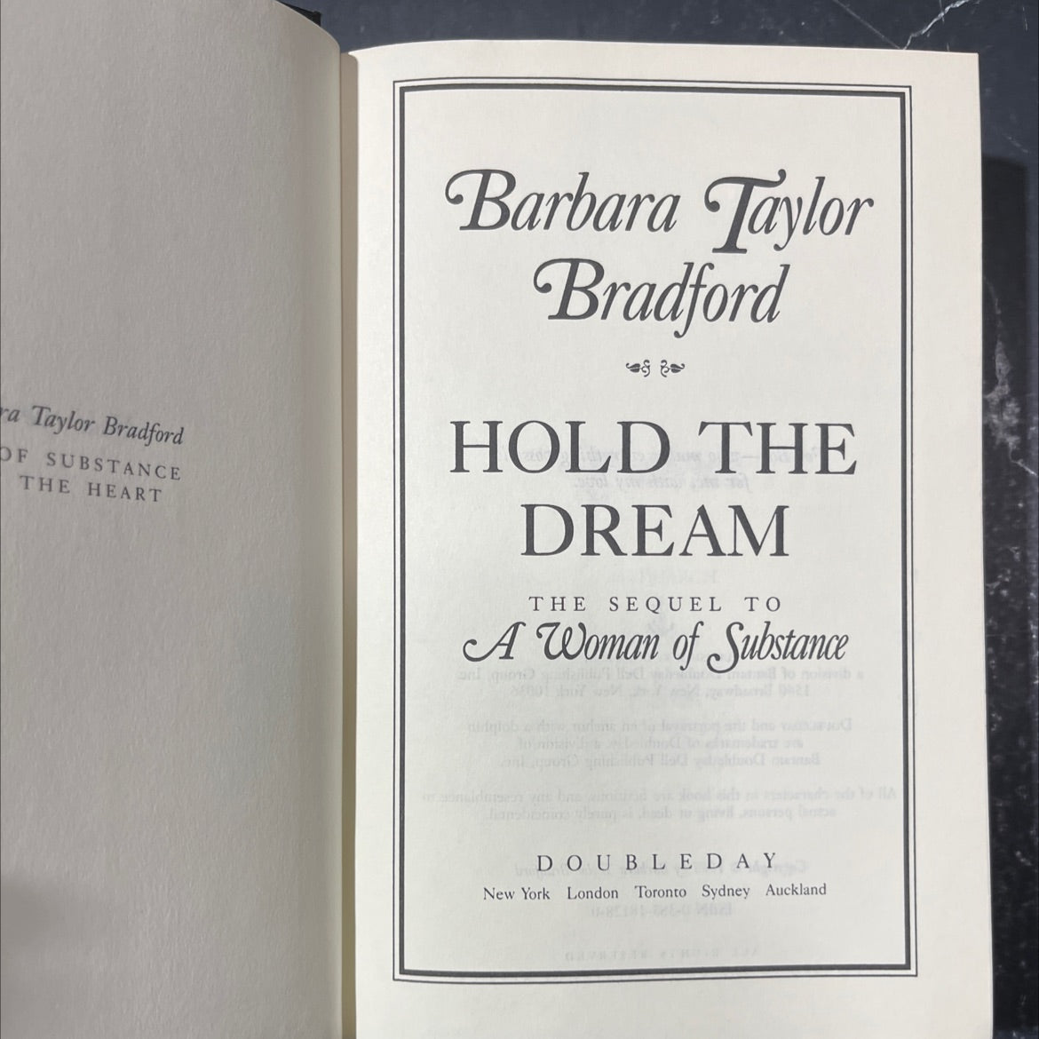 a woman of substance book, by barbara taylor bradford, 1985 Hardcover image 2