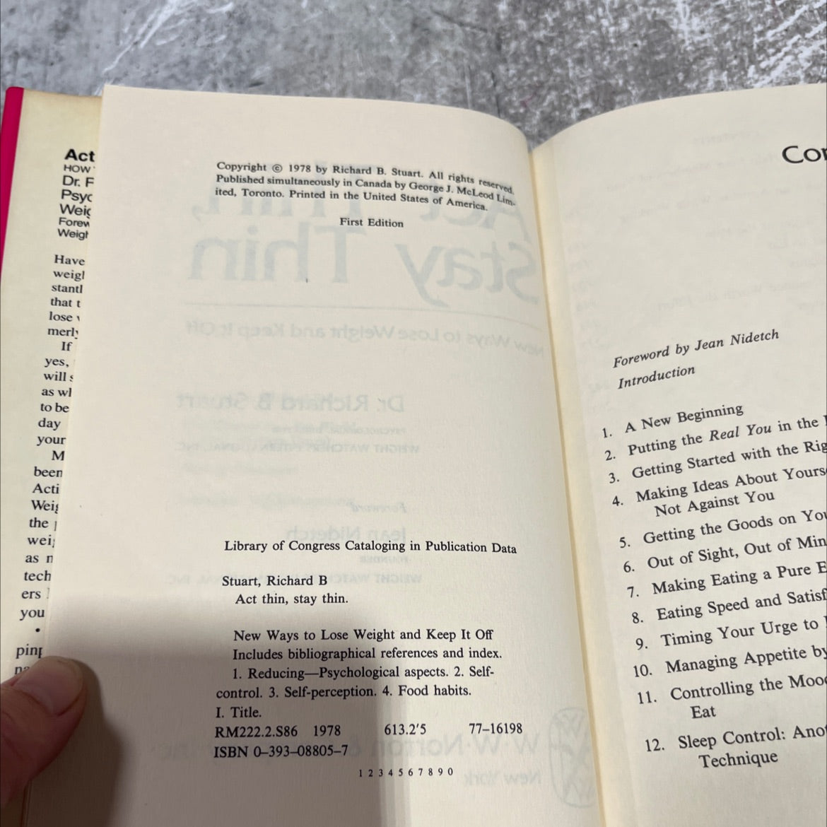 act thin, stay thin, new ways to lose weight and keep it off book, by Dr. Richard B. Stuart, 1978 Hardcover image 3