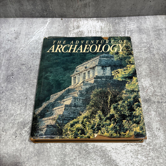 adventure the ad archaeology book, by Brian M. Fagan, 1985 Hardcover image 1