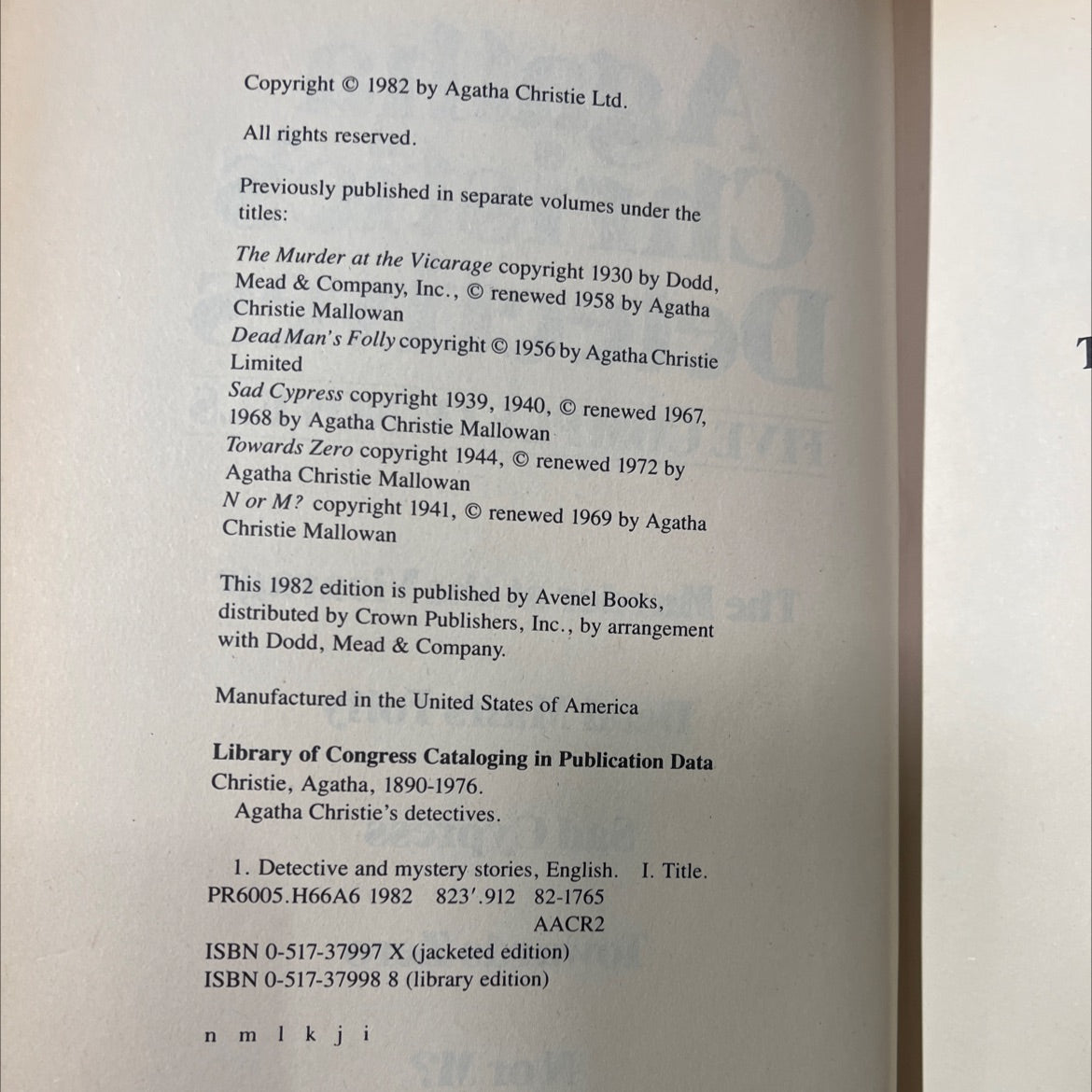 agatha christie's detectives book, by agatha christie, 1982 Hardcover image 3