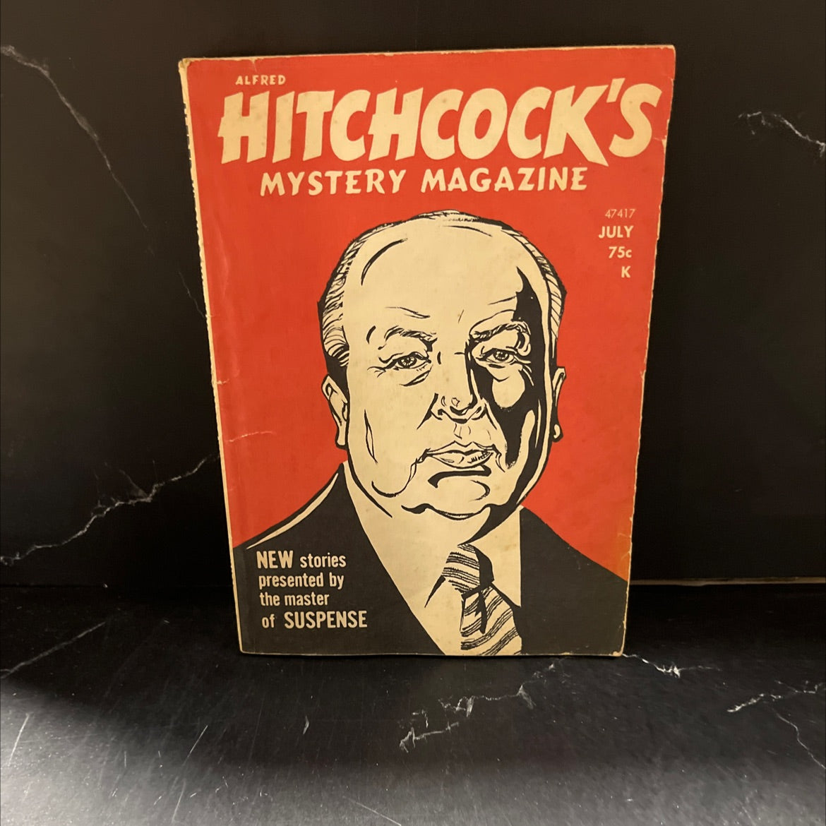 alfred hitchcock's mystery magazine book, by unknown, 1975 Leather image 1