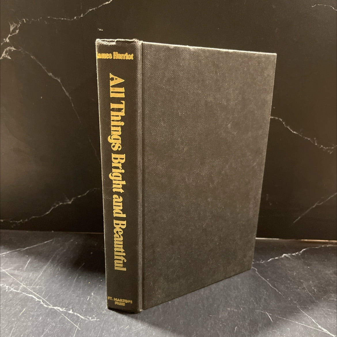 all things bright and beautiful book, by James Herriot, 1974 Hardcover image 1