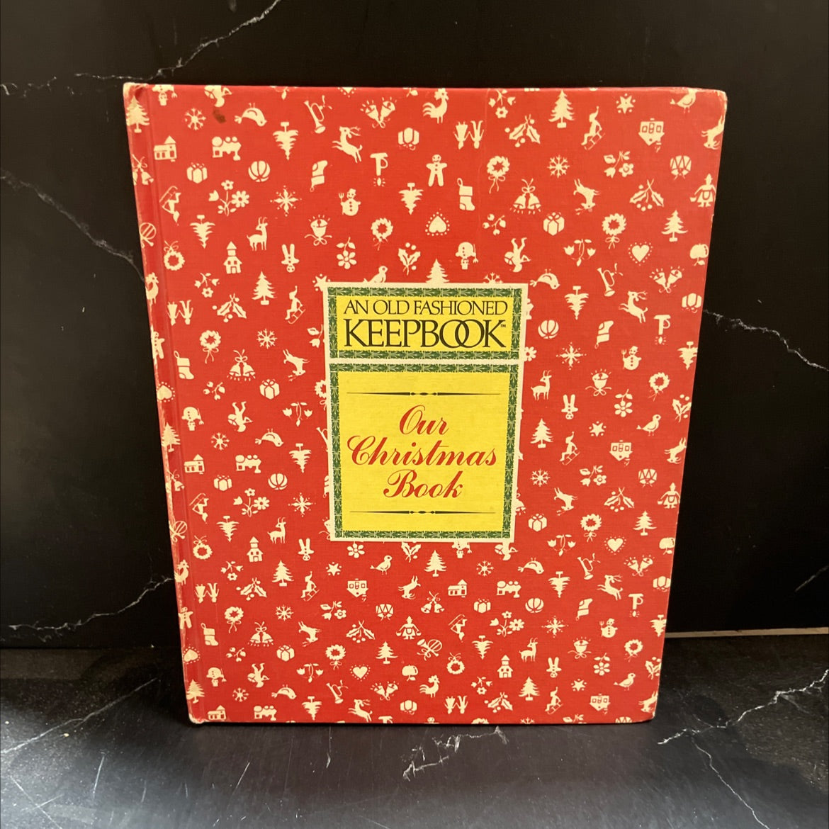 an old fashioned keepbook our christmas book book, by linda campbell franklin, 1981 Hardcover image 1