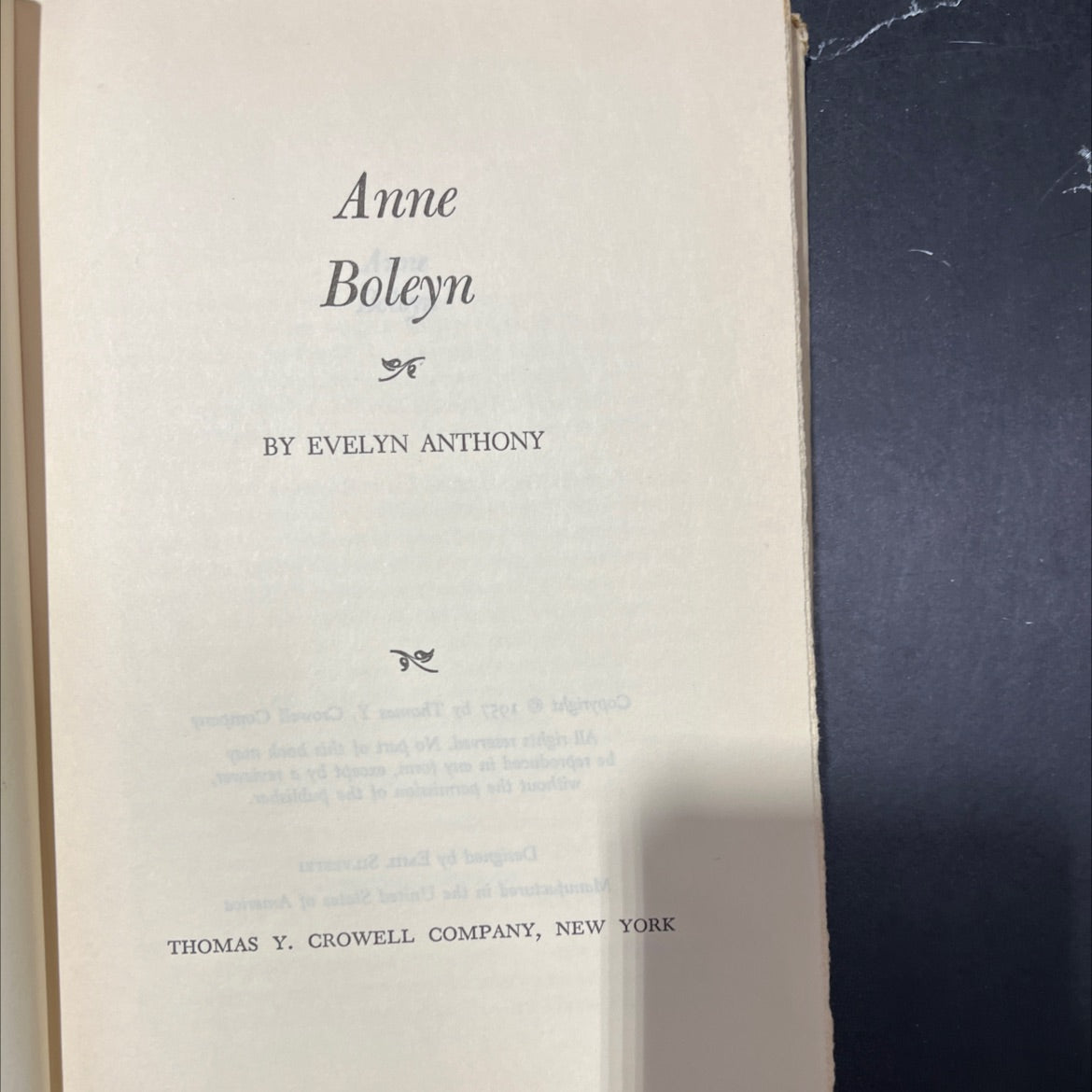 anne boleyn book, by evelyn anthony, 1957 Hardcover image 2