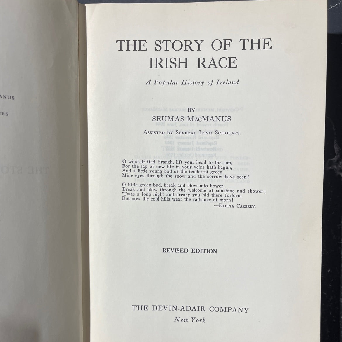 anus rs the story of the irish race a popular history of ireland umamoam bamu book, by seumas macmanus, 1946 Hardcover image 2