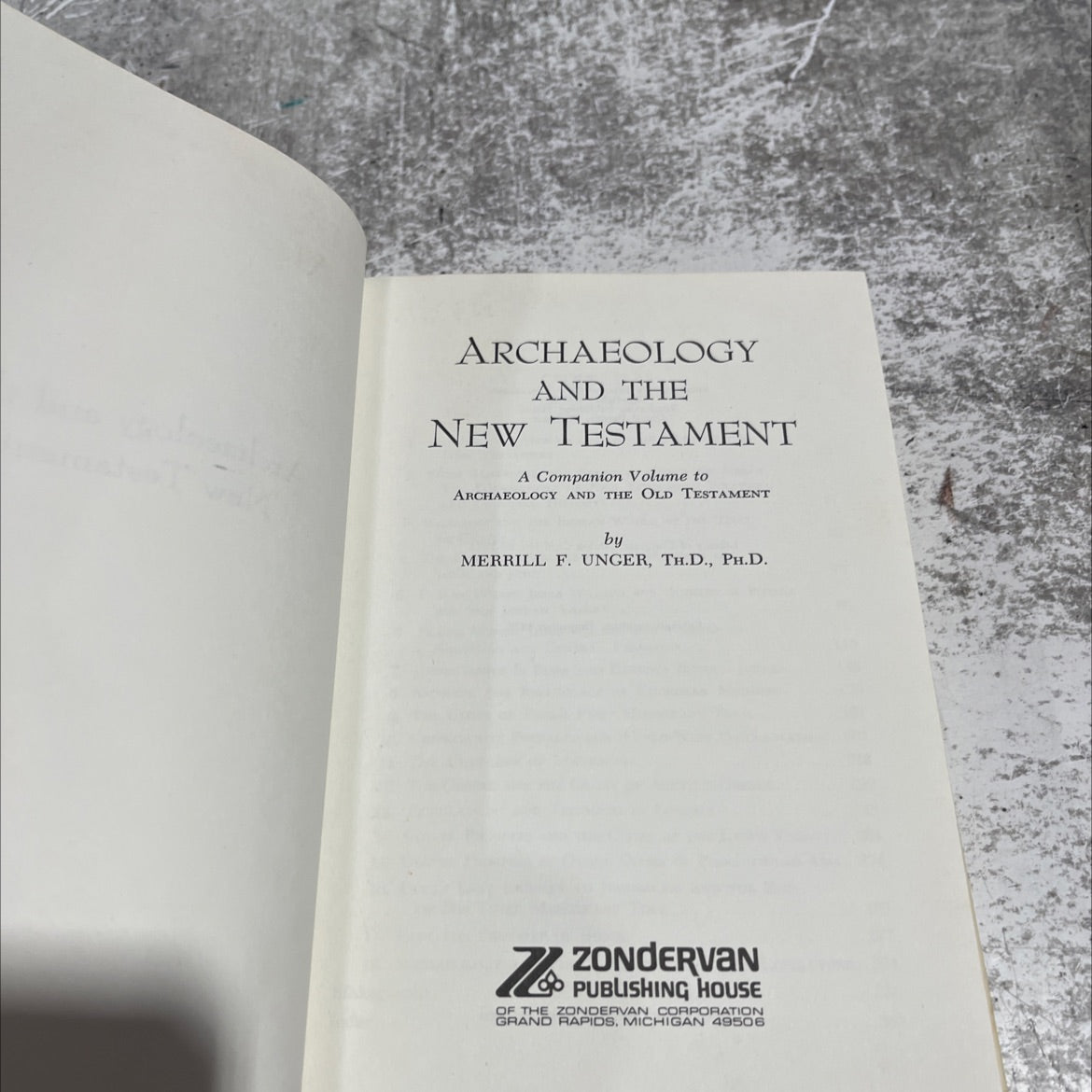 archaeology and the new testament book, by merrill f. unger, 1976 Hardcover image 2