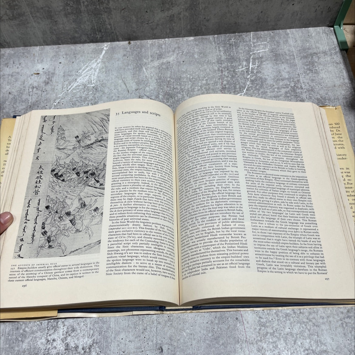 arnold toynbee a study of history book, by arnold toynbee, 1972 Leather image 4
