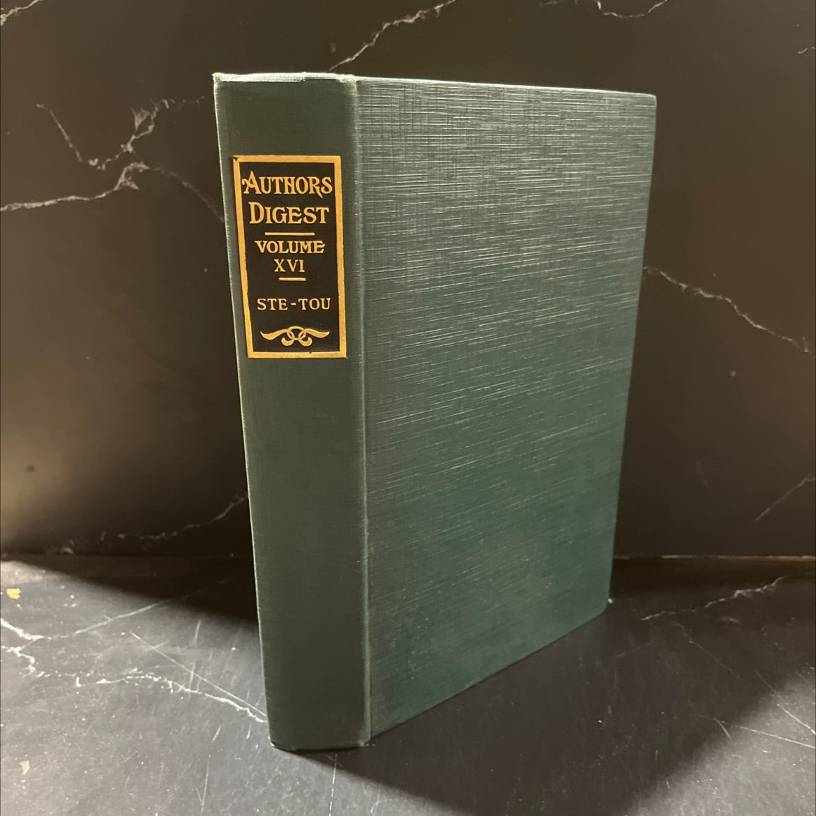authors digest volume xvi book, by robert louis stevenson, albion winegar tougée, 1908 Hardcover image 1