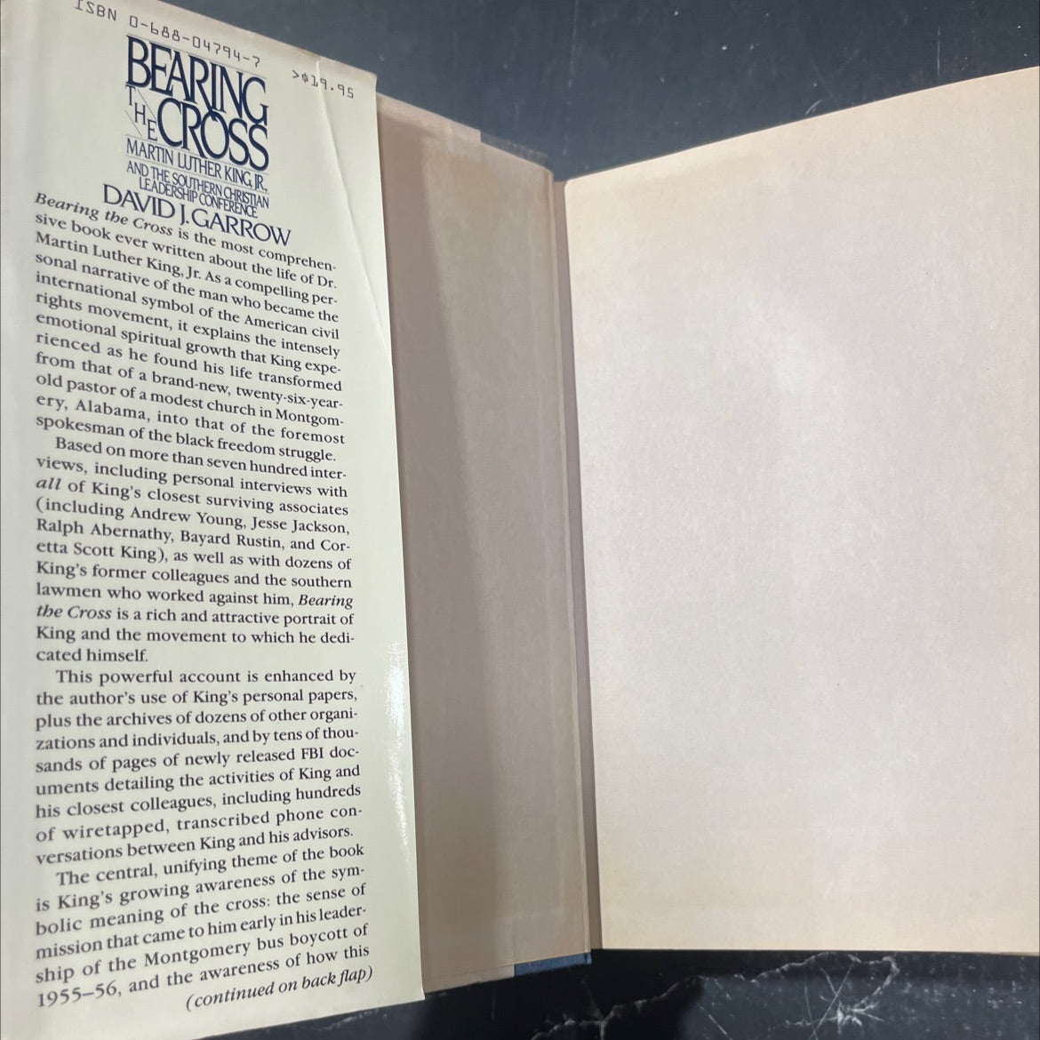 bearing the cross martin luther king jr and the southern christian leadership conference book, by david j garrow, 1986 image 4
