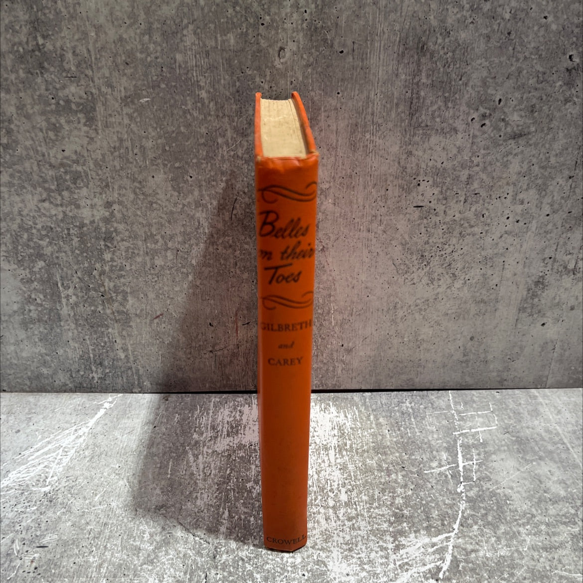 belles on their toes book, by Frank B. Gilbreth, Jr. and Ernestine Gilbreth Carey, 1950 Hardcover image 4