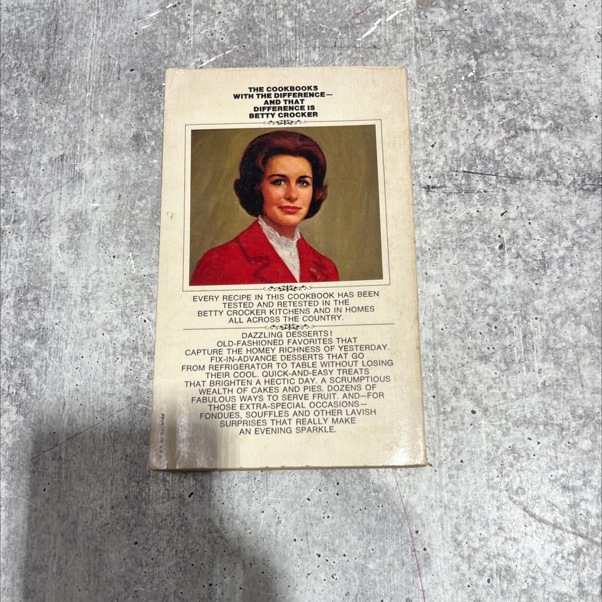 betty crocker's desserts cookbook book, by betty crocker, 1975 Paperback image 4