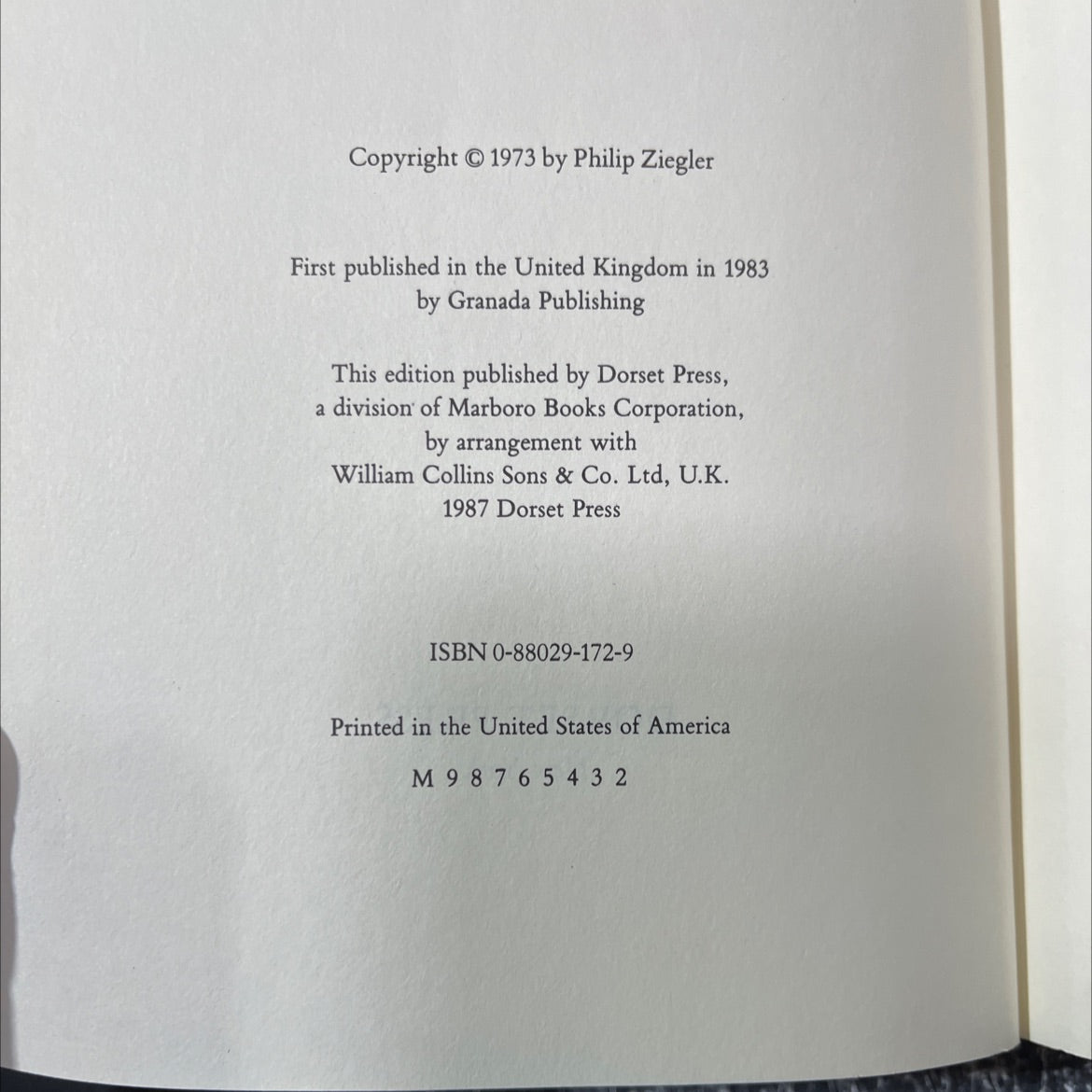 black death book, by philip ziegler, 1987 Hardcover image 3