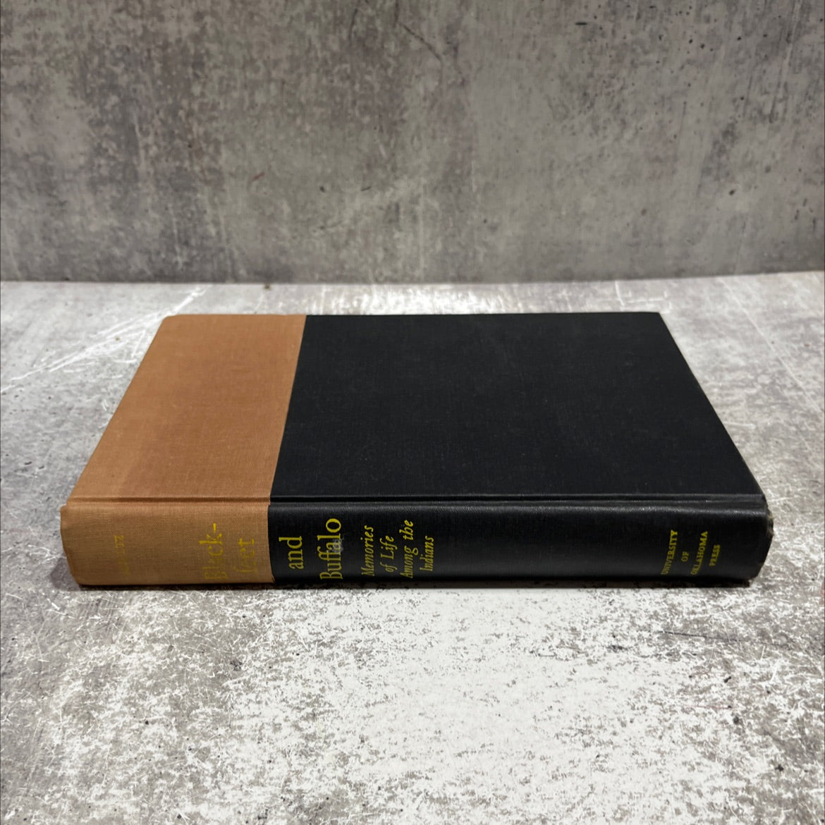 blackfeet memories of life among the indians book, by james willard schultz, 1968 Hardcover image 4