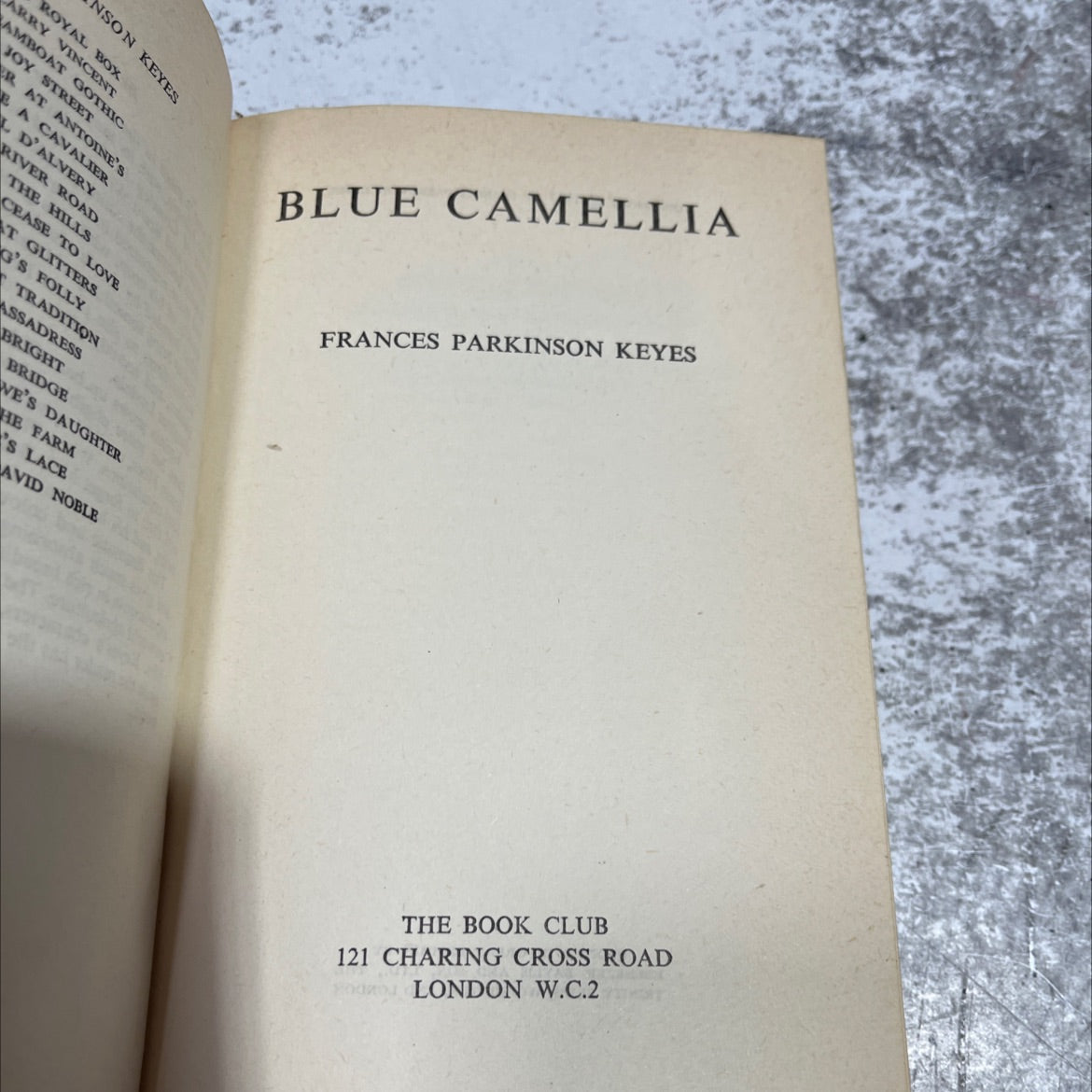 blue camellia book, by frances parkinson keyes, 1957 Hardcover image 2