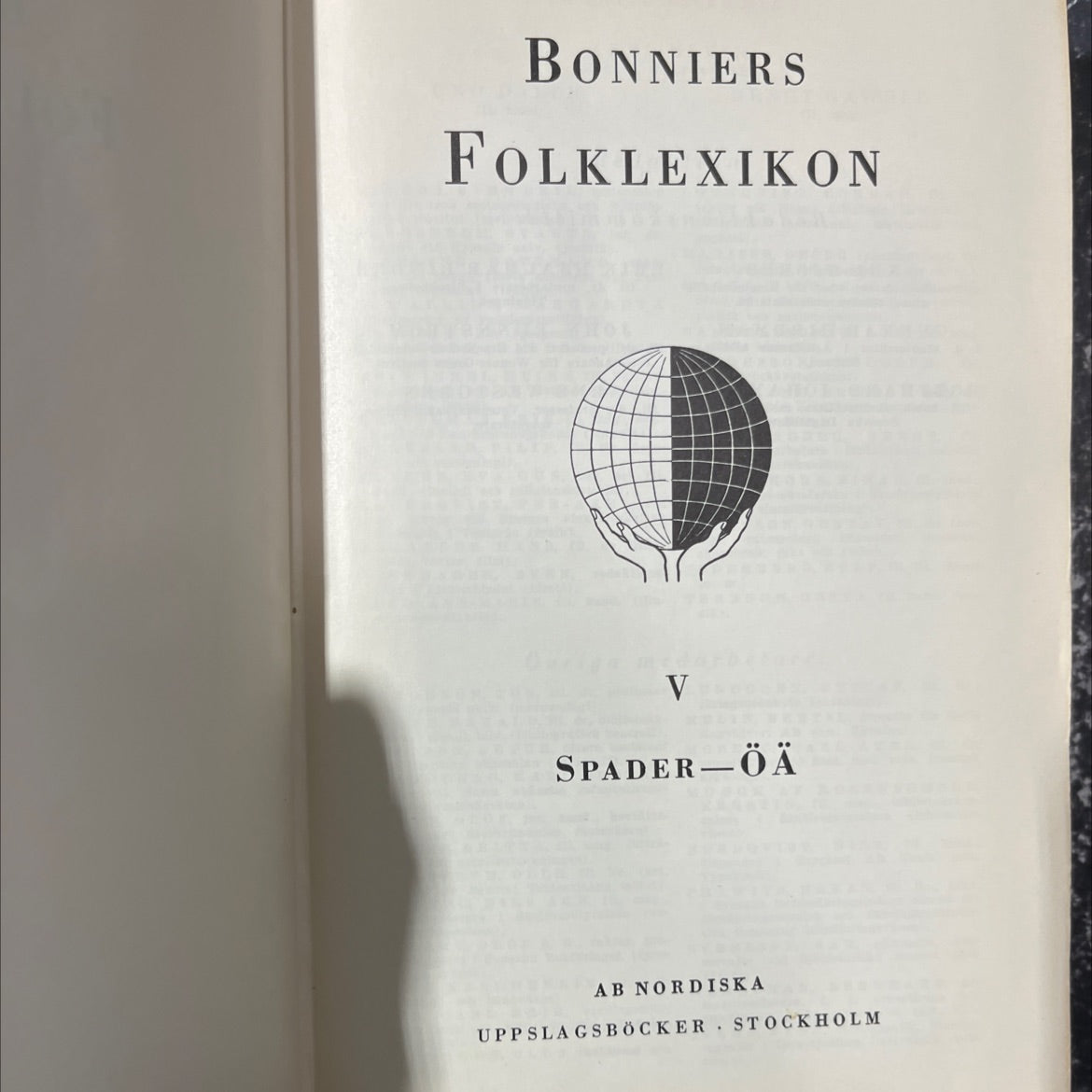 bonniers folklexikon spader-öä book, by unknown, 1953 Leather image 2