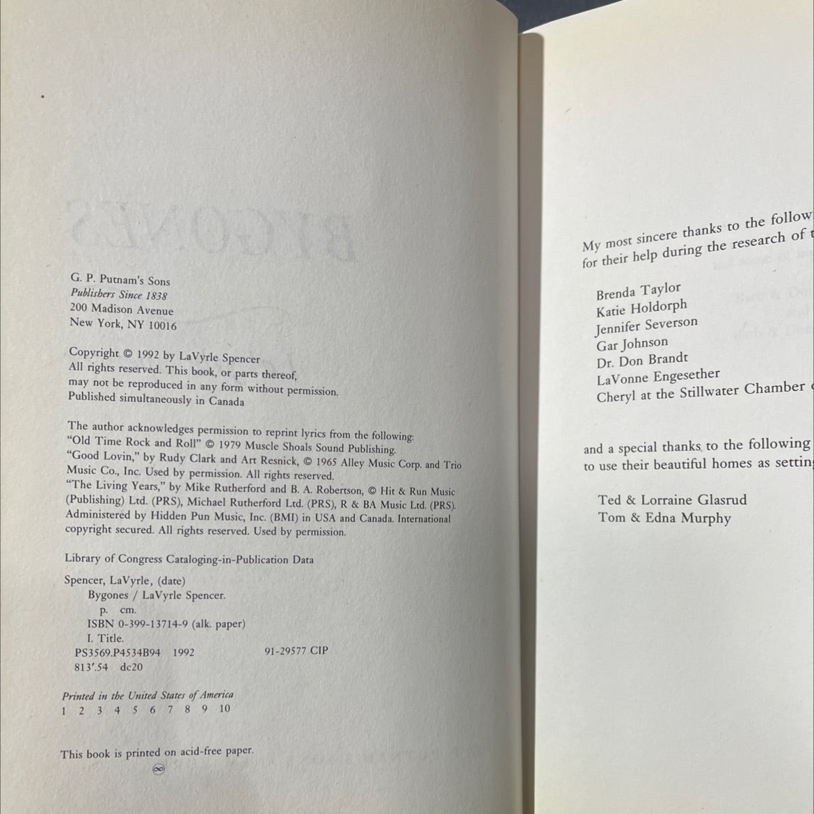 bygones book, by lavyrle spencer, 1992 Hardcover image 3
