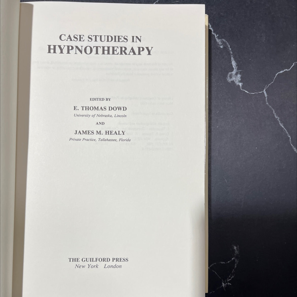 case studies in hypnotherapy book, by e. thomas dowd, james m. healy, 1986 Hardcover image 2