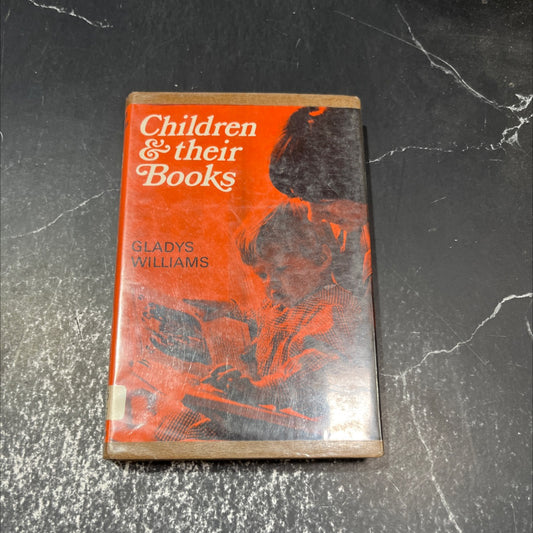 children and their books book, by gladys williams, 1970 Hardcover image 1