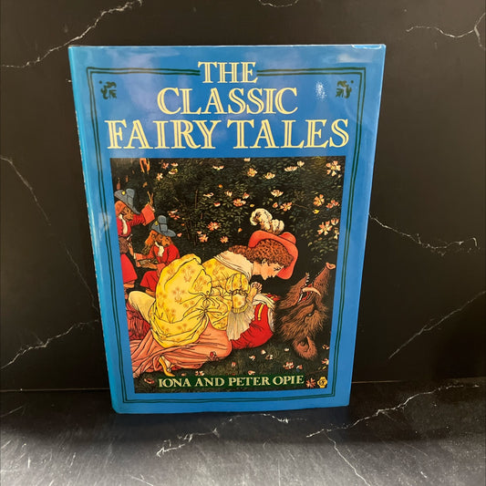 classic fairy tales book, by Iona and Peter Opie, 1995 Hardcover image 1