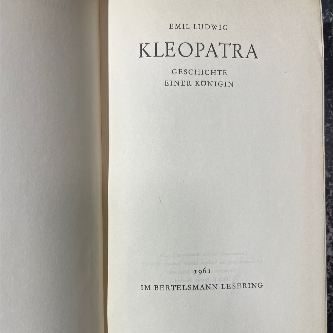 cleopatra: history of a queen book, by emil ludwig, 1961 Hardcover image 2