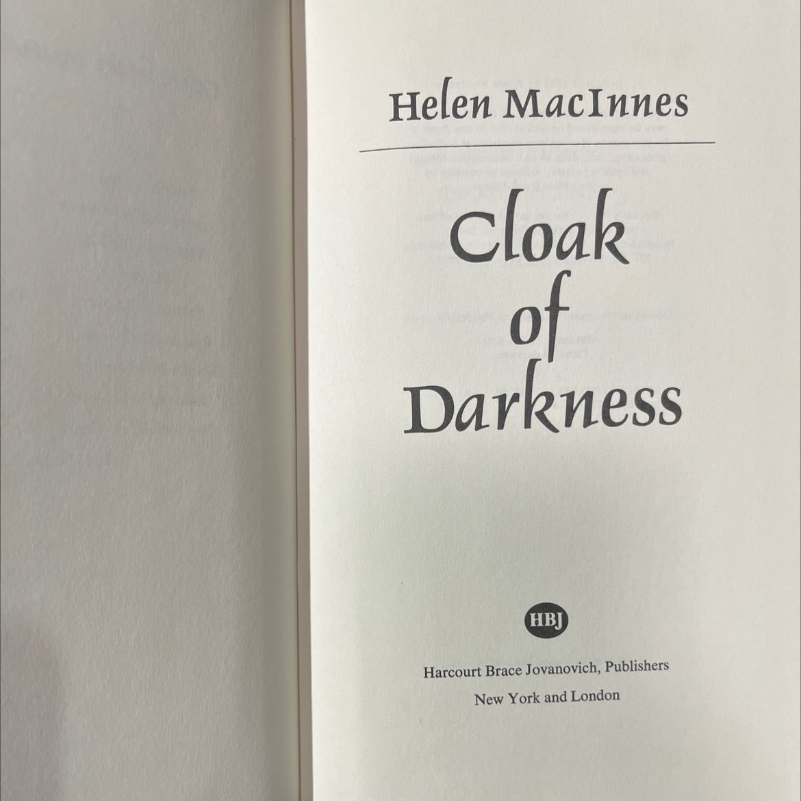 cloak of darkness book, by Helen MacInnes, 1982 Hardcover image 2