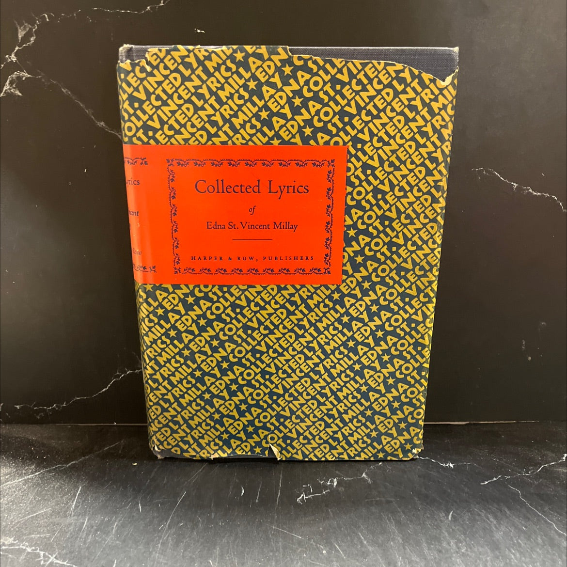 collected lyrics of edna st. vincent millay book, by Edna St. Vincent Millay, 1939 Hardcover image 1