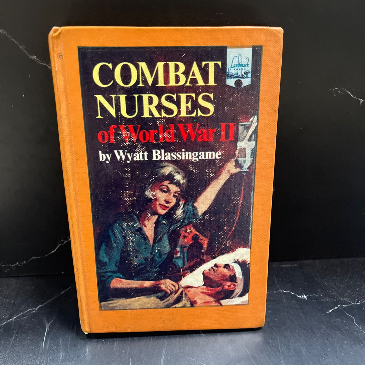 combat nurses of world war ii book, by wyatt blassingame, 1967 Hardcover image 1